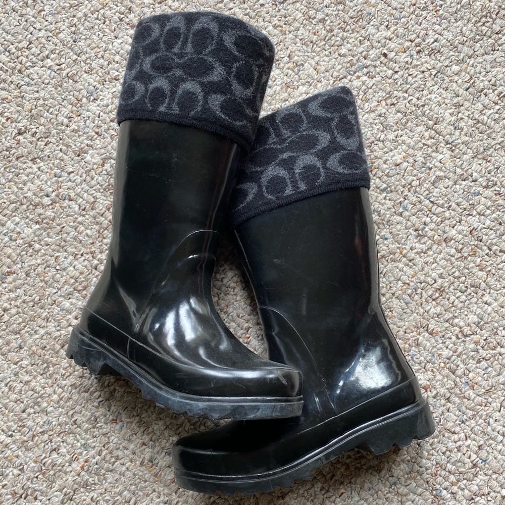 Size 6 Coach black rain boots
